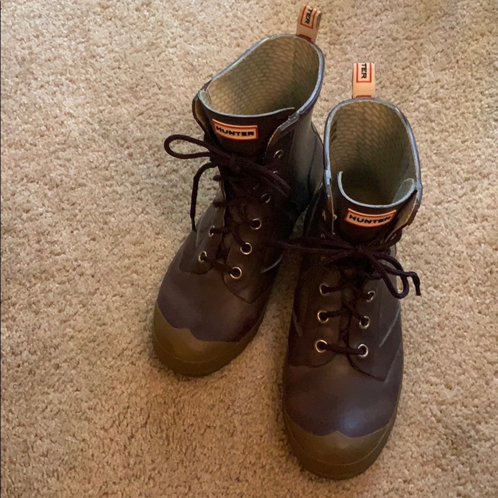 Hunter lace up rain boots purple